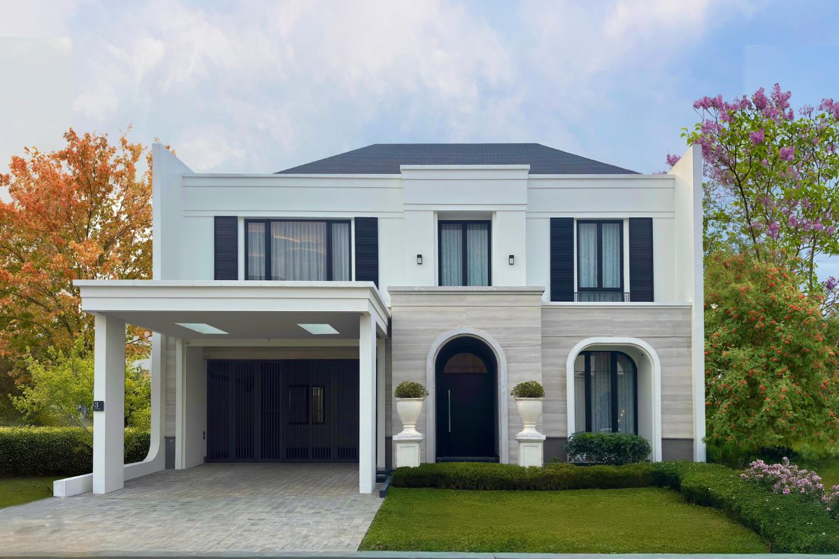 private club house & concierge